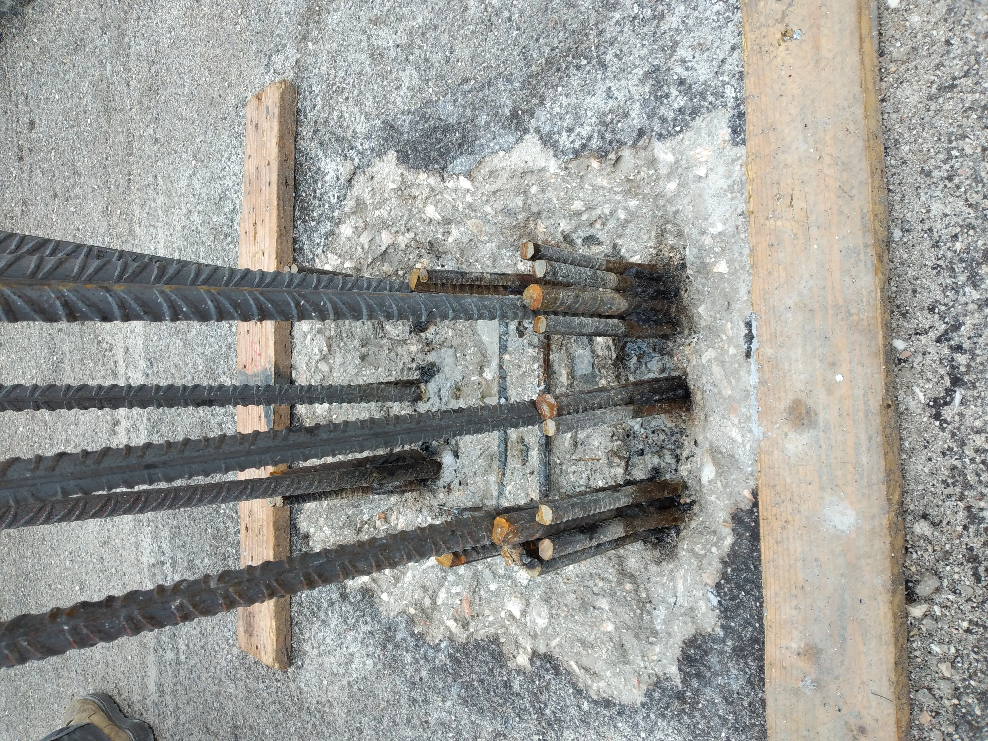 Αποκατάσταση Διαβρωμένων Υποστυλωμάτων